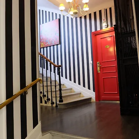 Otel Aria